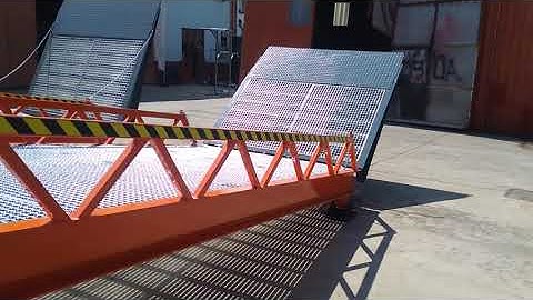 SAURUS Mobile Loading Ramp