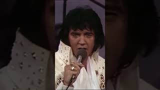 A Big Hunk O' Love – See Why Elvis Was Untouchable 🎤💫 #Shorts #ElvisPresley #LivePerformance