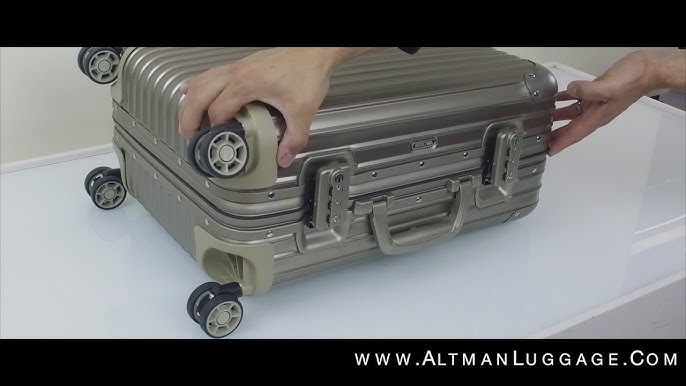 Rimowa Topas Titanium 26 Multiwheel Electronic Tag – Portmantos