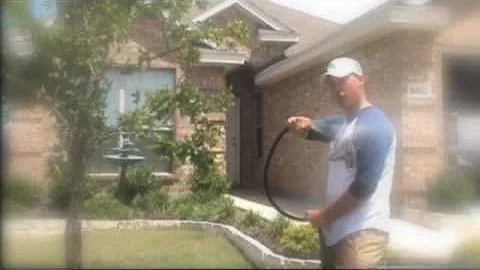 Barefoot Grass Commercial 2