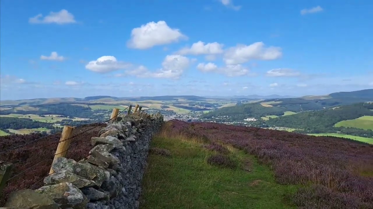 Peebles walks 11.8, peebles kirkhope law circular