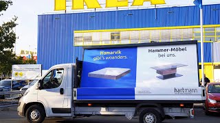 Mopsig und Gutviken gibt&#39;s woanders.  Einzigartige Naturmöbel bei Hartmann. IKEA Prank