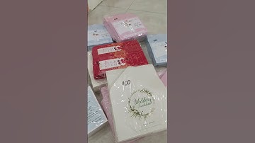 Thiệp cưới giá rẻ mà đẹp ạ, vẹo lựa, vẹo lựa!