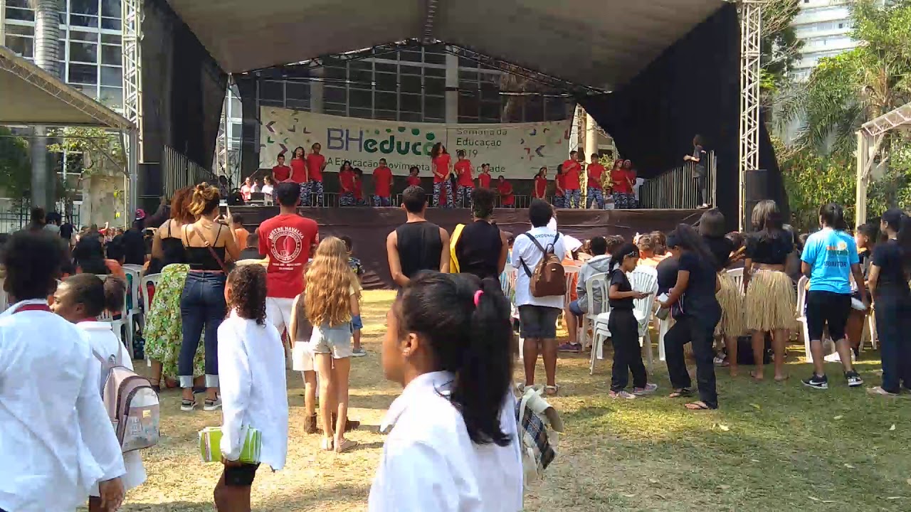 Dança EM Padre Guilherme Peters - YouTube