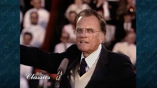 God Shook Meadowlands in 1991 Through Billy Graham | The Message That Brought Peace