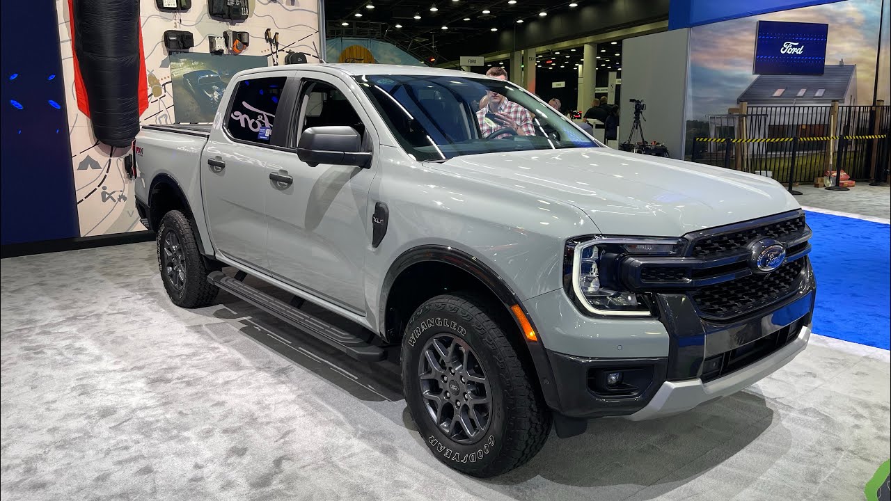 2024 Ranger XLT walk around in Avalanche Gray! - YouTube