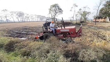 Mahindra 585 using differential lock