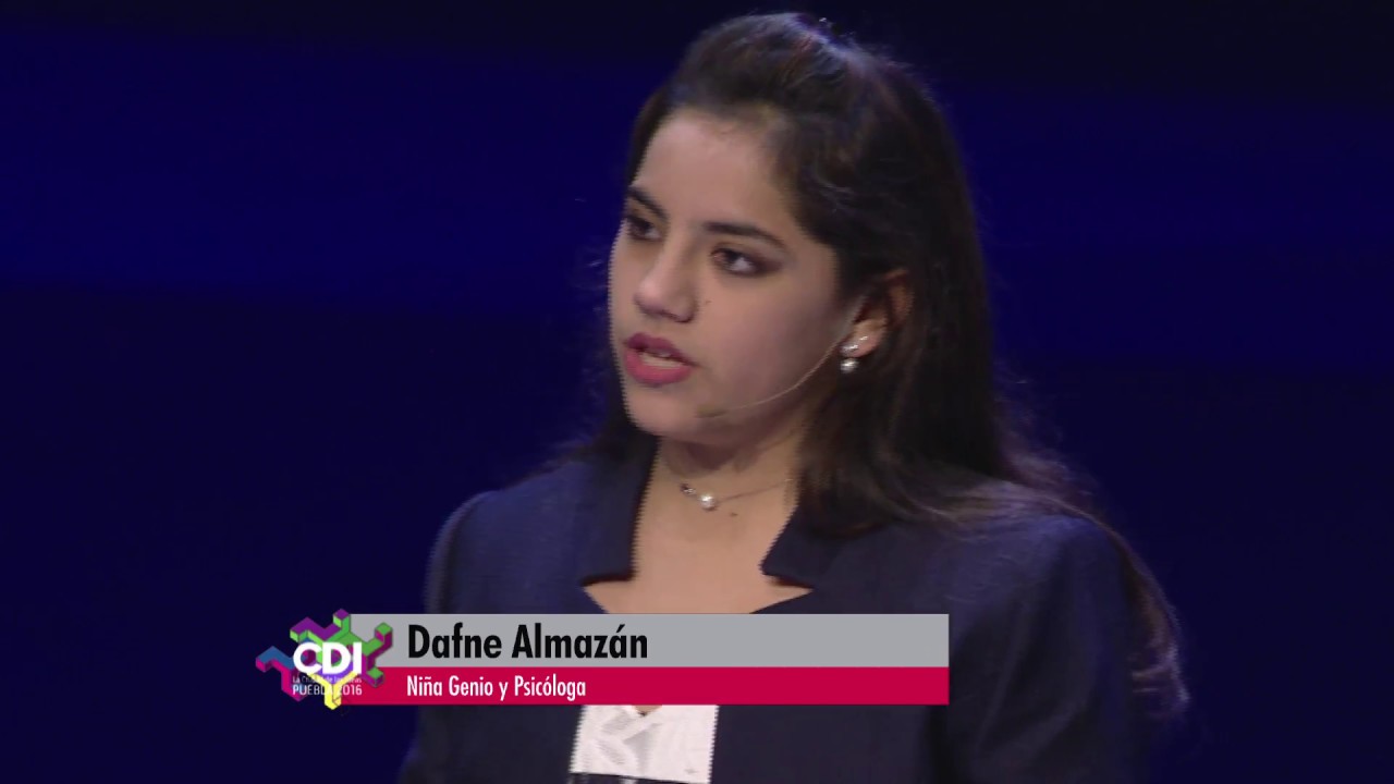 Dafne Almazán | CDI 2016. - YouTube
