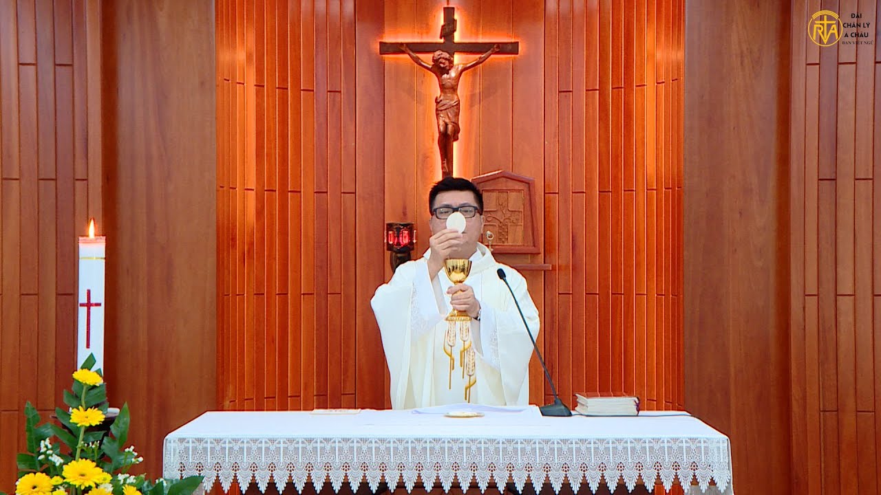 Thánh Lễ Chúa Nhật: Lễ Chúa Hiển Linh (04/01/2026)