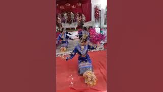 Tari persembahan tabur beras kunyit dari tim sanggar sinar gemilang dancer senyerang💃💃