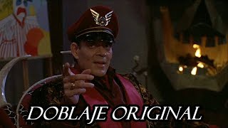 Raúl Julia siendo grandioso como M. Bison [Doblaje Latino Original]