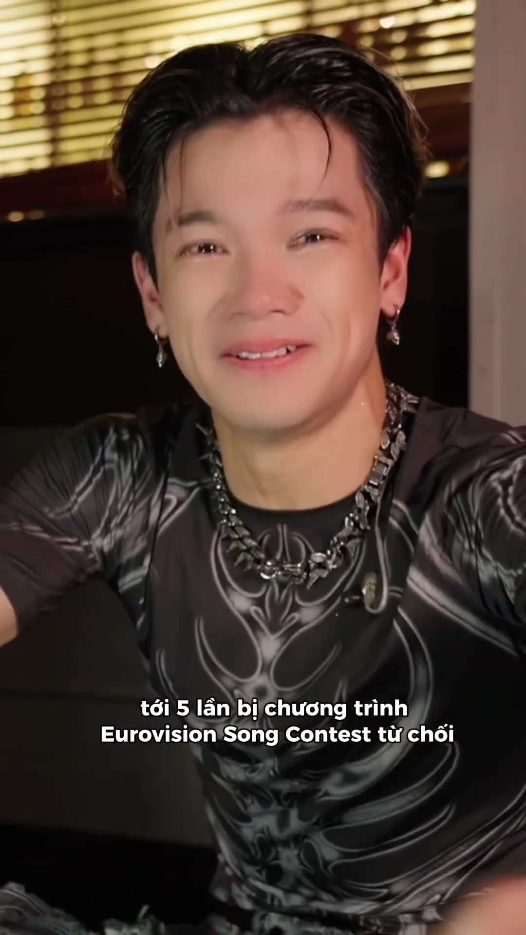 Trọng Hiếu nhắn gửi điều gì tới bản thân 25 năm trước? #tronghieu #behindthescene #childrensday