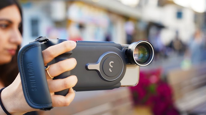 ShiftCam ProGrip review - adds a DSLR-like grip and more to your smartphone  - The Gadgeteer