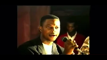 Roga-Roga & Extra-Musica la difference bon pied bon look en concert a Kinshasa 1995