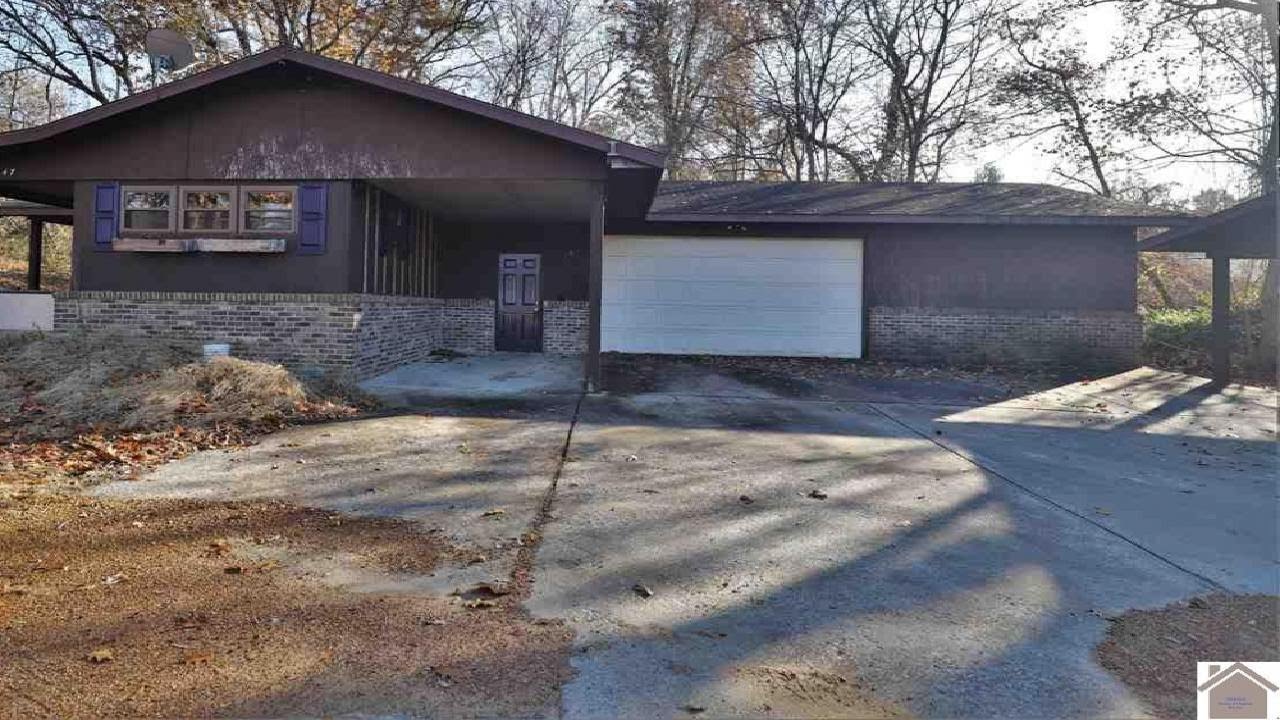 519 Denver, Paducah, KY Presented by Housman Partners.