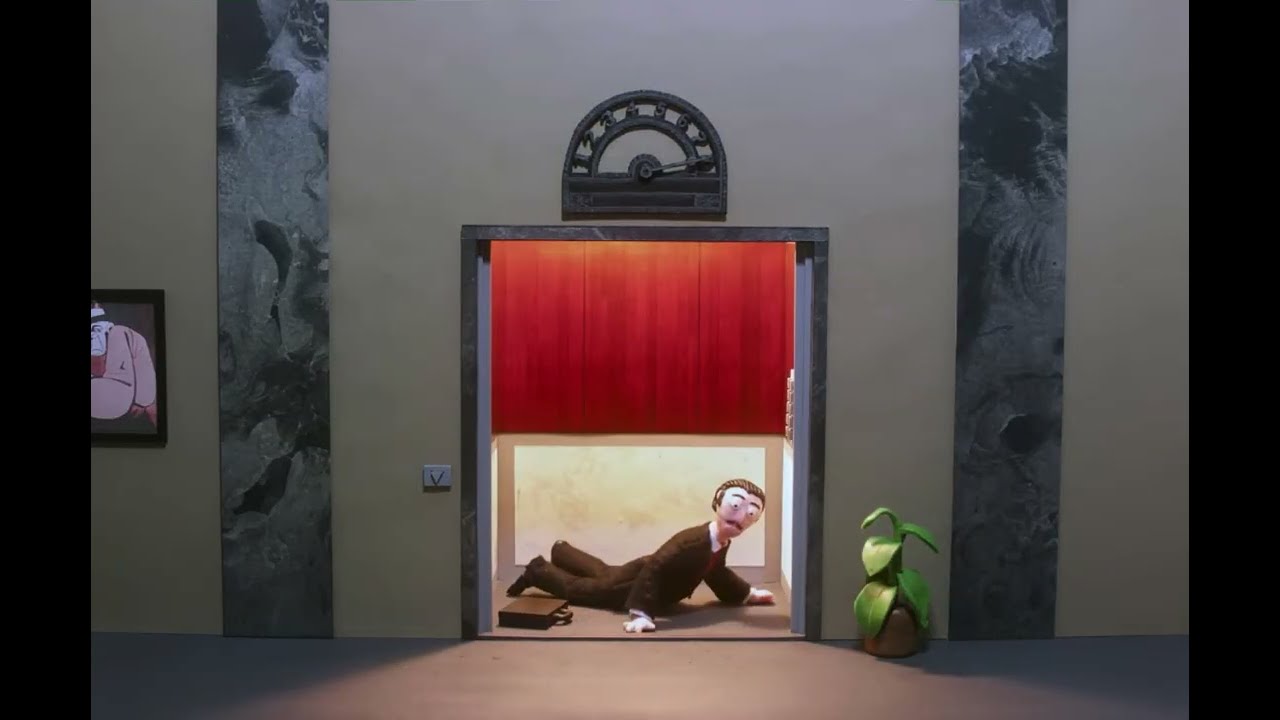 Un ascenseur 🛗 qui devient un peux fou 