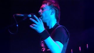 Download Lagu Radiohead - Where I End and You Begin (Live from London, November 2003) MP3 Download Lagu Radiohead - Where I End and You Begin (Live from London, November 2003) MP3