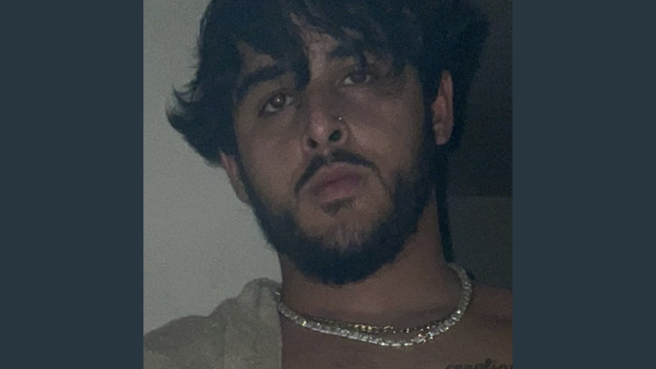 Overthinking adlı videoyu YouTube'da izle