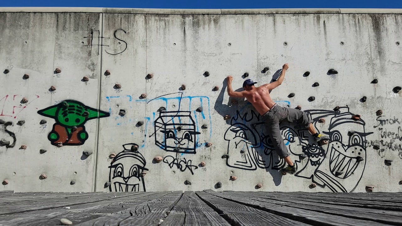 " corkscrew " Hirschgarten boulder 7+ YouTube