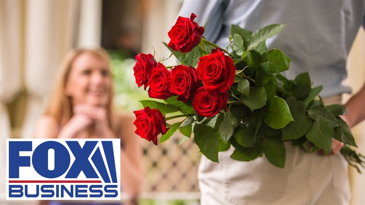 How will dating apps look this summer with reopenings, Delta variant?