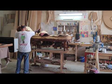 Furniture restoration Αναπαλαίωση