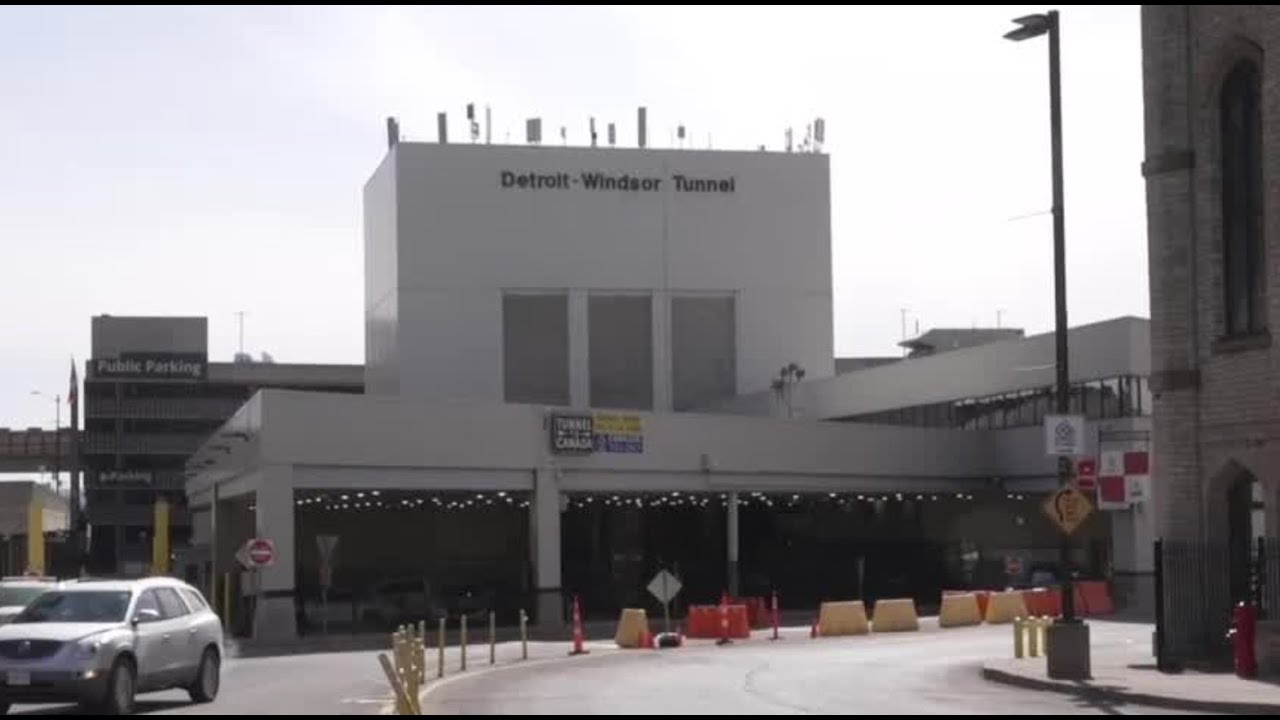 Detroit tourism officials express concern after 30% drop in Canadian tourism to US