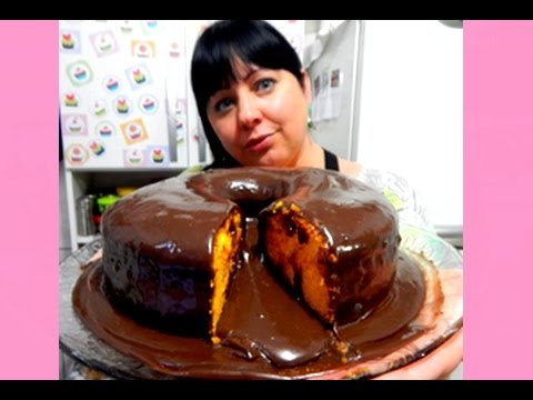 Bolo de Cenoura Fácil ( O Melhor Bolo de Cenoura do Mundo ). 