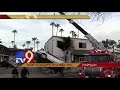 Car crashes into building's second floor!-Exclusive visuals