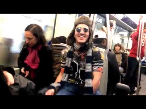 Amine Radi - Un Marocain dans le Metro !