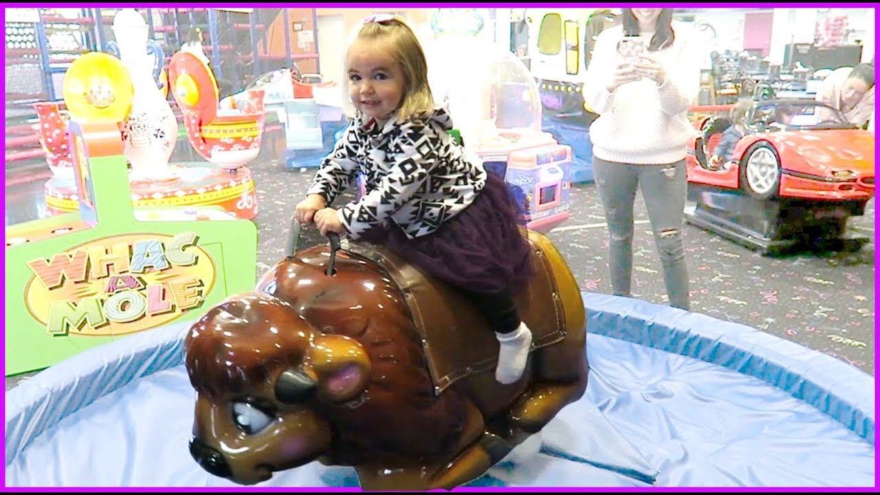 BABY RIDES MECHANICAL BULL!! Sam & Nia YouTube