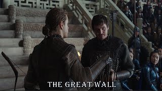 The Great Wall: Arrow and bowl trick by Willem Garin (Matt Damon) and Feather Tovar (Pedro Pascal)