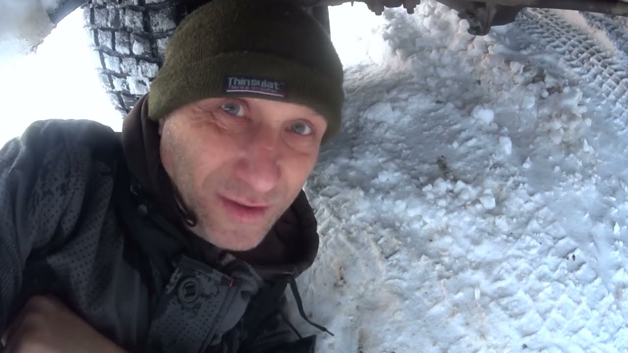 Чуть не вылетел в лобовое!Заклинил передний мост на буханке! - YouTube