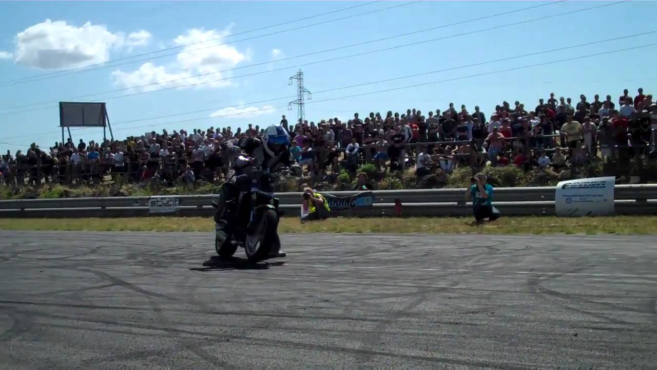 Julien Welsch at Stunt Games Round 1 in Bordeaux, France