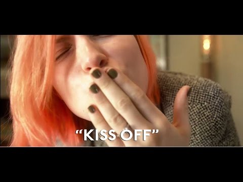 Hayley Williams 'Kiss