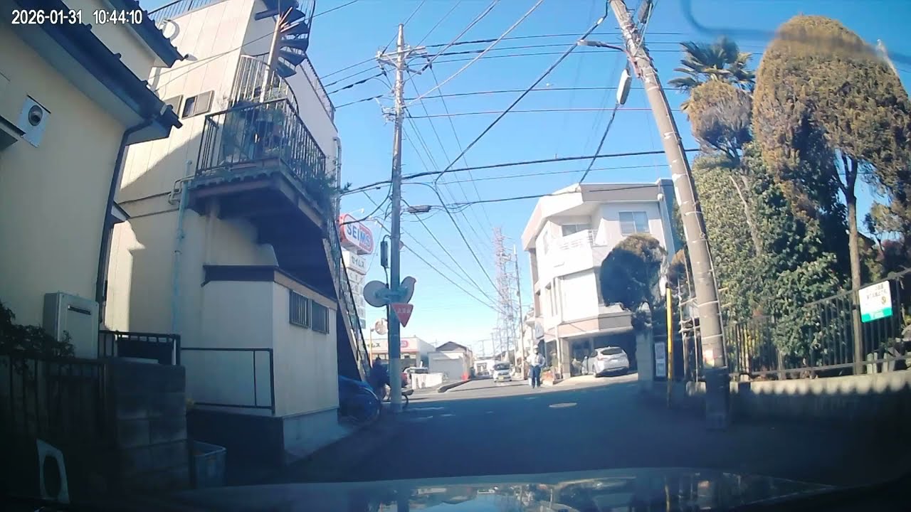 ドラレコ　2026.01.31　10:46　青柳６丁目