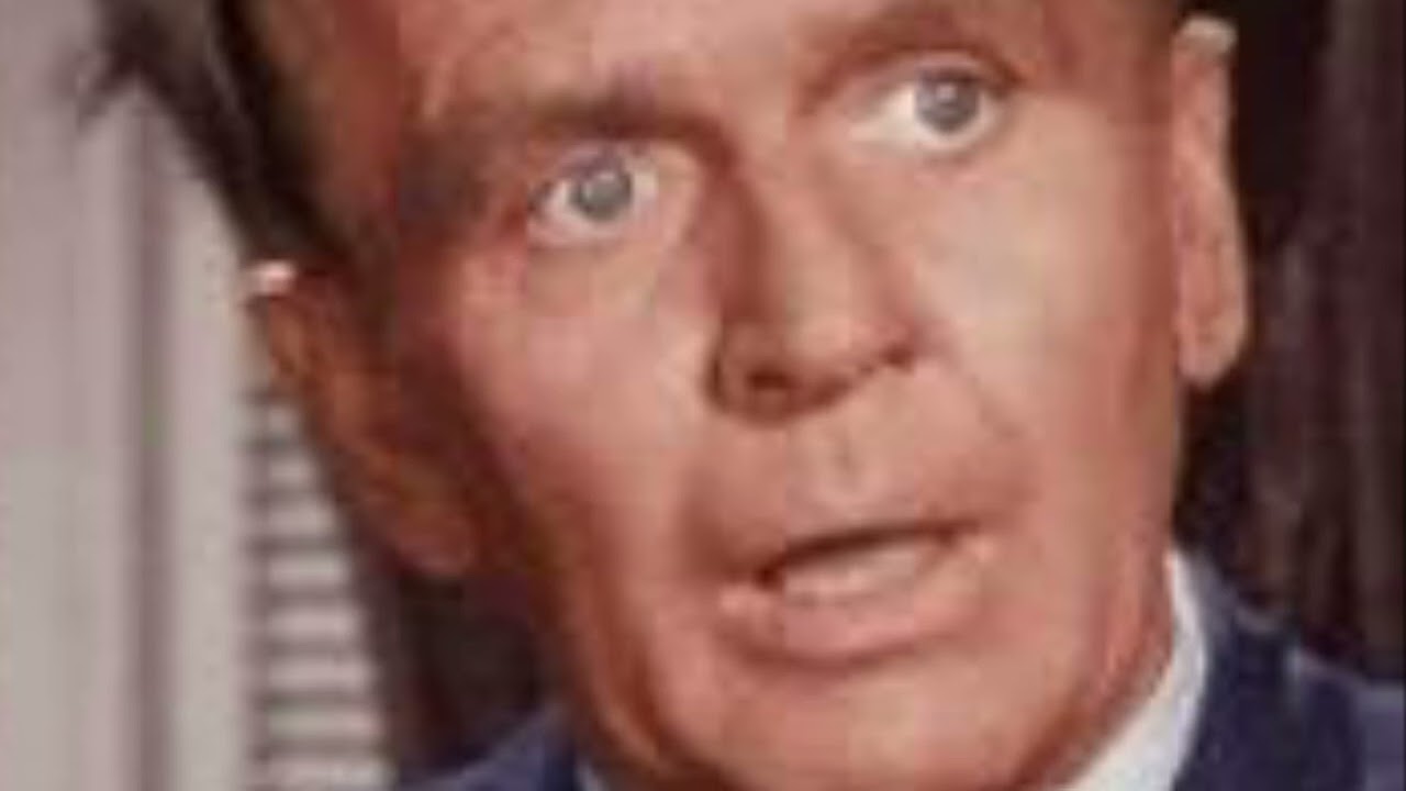 Doctor Bellows Changes Places With Major Nelson