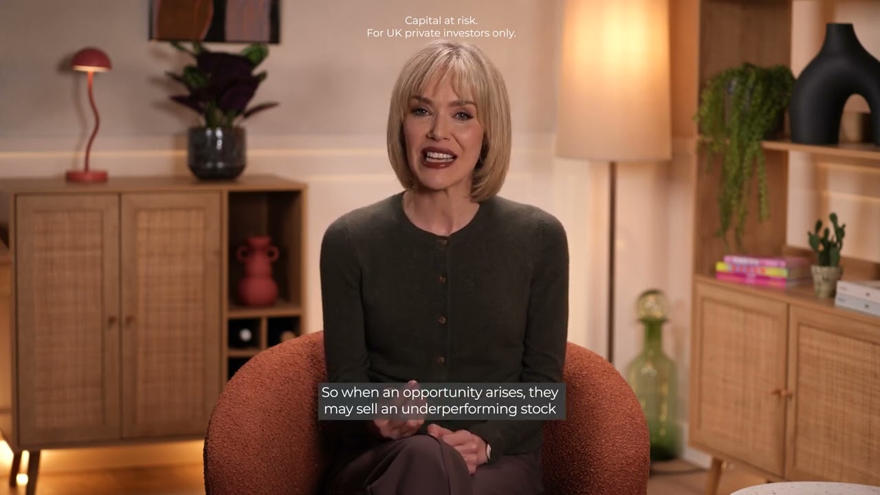 How does Alliance Witan's multi-manager strategy work?