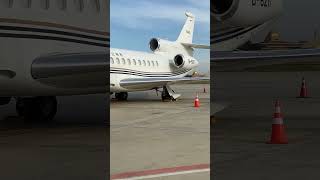 Private Jet  Bas shorts aircraft