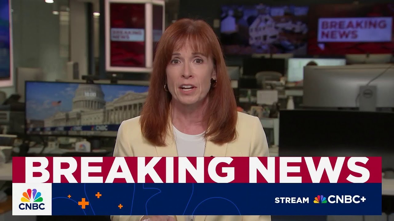 August homebuilder sentiment surprises to downside