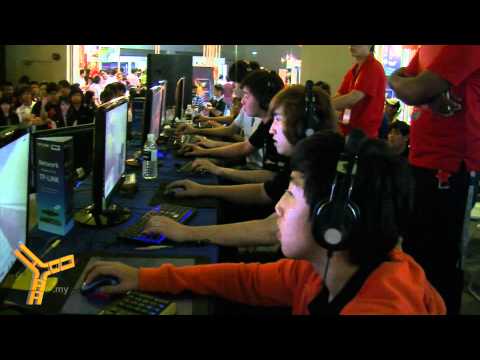 Takei - WCG Malaysia 2010: Sudden Attack Finals - Chronos[LZ]Zowie Vs. DuskBin (Part 2of 3)
