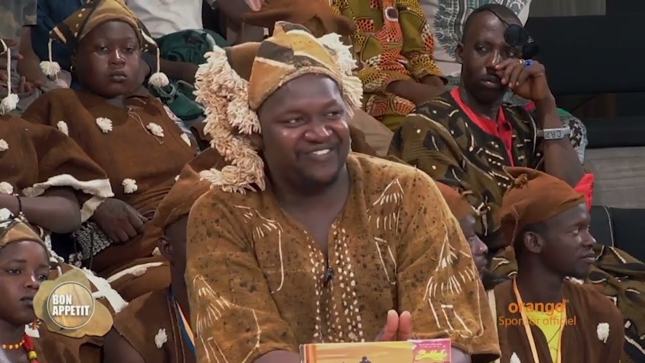 BON APPETIT AVEC LA COMMUNAUTE DOGON