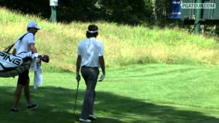 Bubba Watson sinks 137-yard approach shot for eagle at Travelers