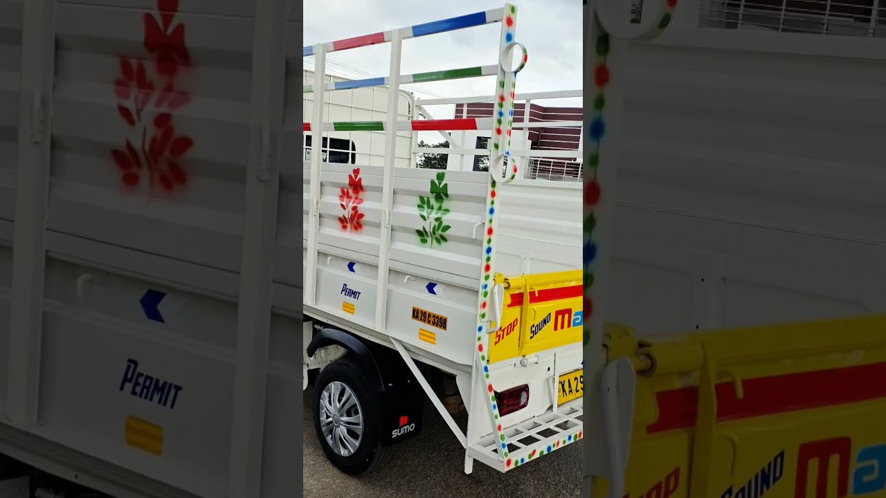 MAHINDRA JEETO STRONG MODEL - 2023OWNER - 1KM - 31.000 SHOWROOM HISTORY Diesel document fresh