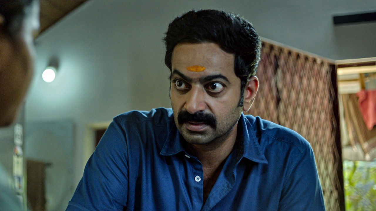 ഇതായിരിക്കും അച്ഛൻ ഉദ്ദേശിച്ച ആ സ്പിരിറ്റ് 🤣| Malayalam Comedy | Saikumar | Saiju Kurup