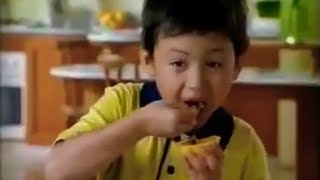 Download lagu Iklan Nyam Nyam Boneka Tangan (2005)