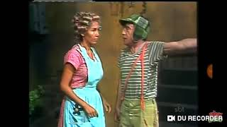 CHAVES Dona Florinda da uma surra em Seu Madruga