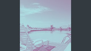 Understated Summer Rest