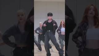 Just wanted to see him groove on Chuttamalle 😉 #jk #jungkook #bts #chuttamalle #bangtan #btsedit