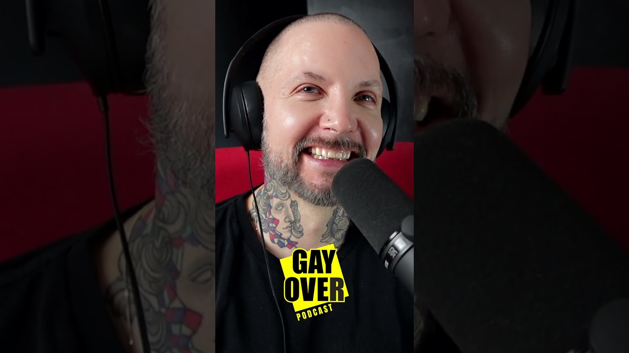 #GAYTROFFEN: Henning – #Crossdresser mit 60 🫶 am Sonntag 18 Uhr bei #GAYOVERpodcast 🏳️‍🌈