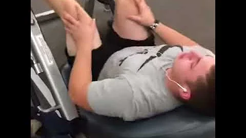 Curtis Poindexter 720lbs for 7 reps